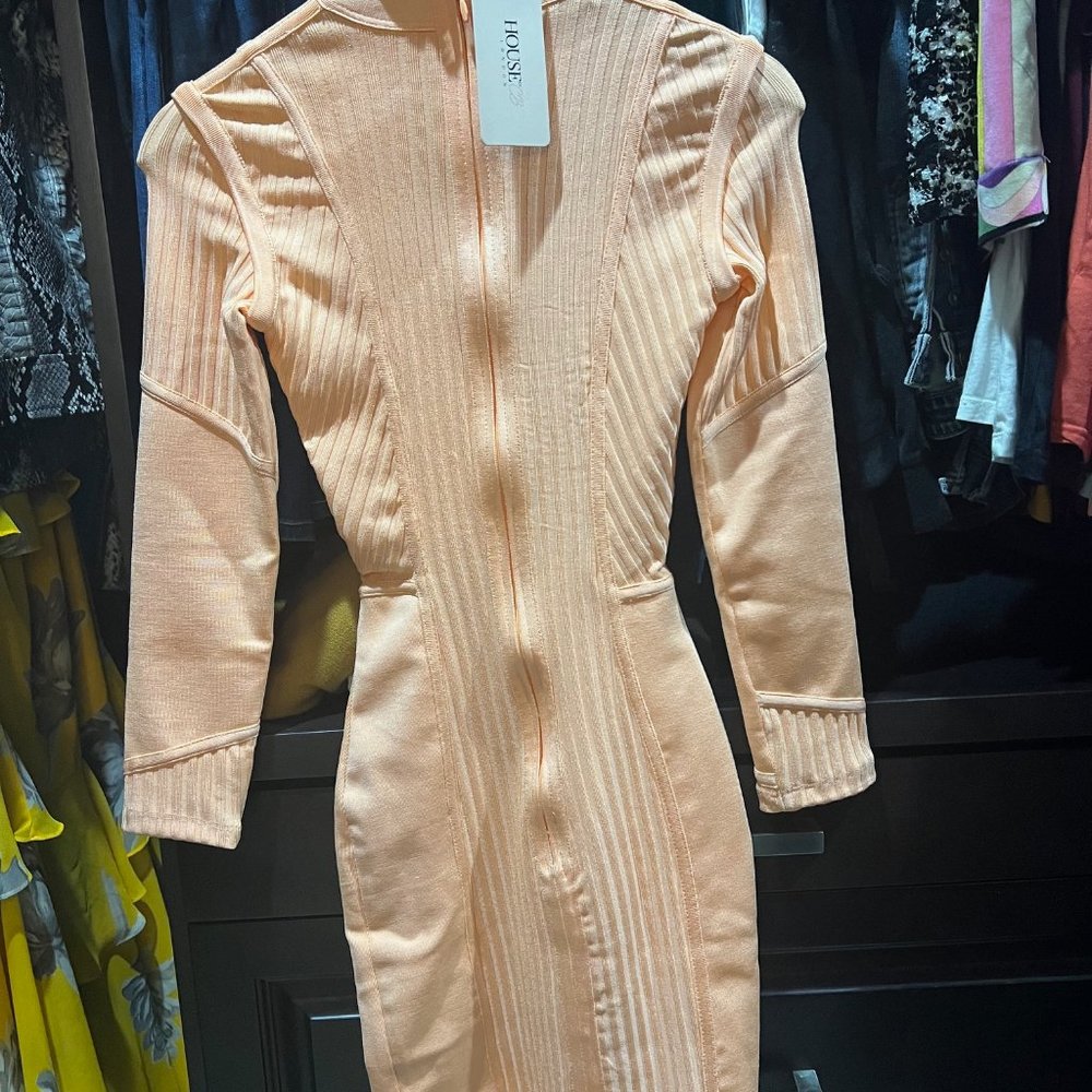 House of CB long sleeve body-con dress - Picture 3 of 3